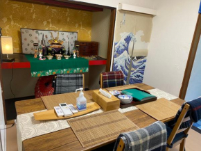 格安一戸建2階部分貸切、バス停から徒歩2分、箱根海賊船の乗れる箱根町港、芦ノ湖近く、1.5日プラン可